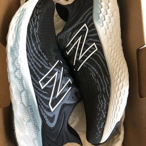 BRAND NEW, New Balance Fresh Foam Running Shoe B W1080B11
